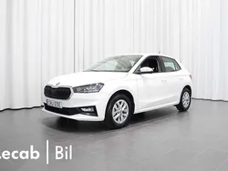 Vit (candy white) Begagnad 2024 Skoda Fabia Halvkombi | 187 500 kr