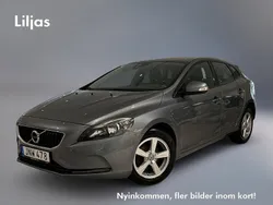 Grå Begagnad 2016 Volvo V40 Business Edition Kombi | 149 000 kr (Marknadspris)