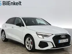 Vit Begagnad 2022 Audi A3 Sportback e-tron S-Line Sedan | 314 900 kr (Marknadspris)