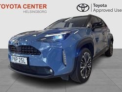 Blå Begagnad 2022 Toyota Yaris Hybrid Edition SUV | 289 900 kr (Marknadspris)