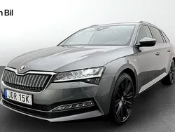 Grå Begagnad 2023 Skoda Superb LAURIN & KLEMENT Kombi | 369 900 kr (Lite dyr)