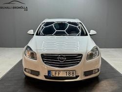 Vit Begagnad 2011 Opel Insignia Edition Kombi | 64 900 kr (Lite dyr)