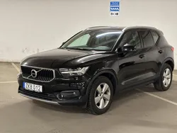 Svart Begagnad 2019 Volvo XC40 Momentum SUV | 235 900 kr (Marknadspris)