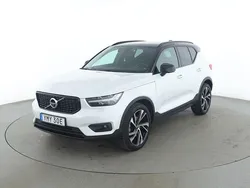 Vit Begagnad 2019 Volvo XC40 R-Design SUV | 355 000 kr (Lite dyr)