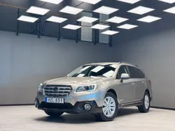 Ljusbrun Begagnad 2015 Subaru Outback SUV | 219 900 kr (Marknadspris)