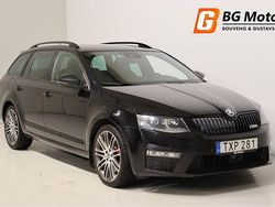 Svart Begagnad 2015 Skoda Octavia RS Kombi | 114 900 kr (Bra pris)