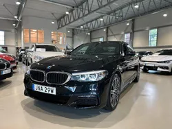 Svart Begagnad 2019 BMW 530e iPerformance Sedan | 319 900 kr (Marknadspris)