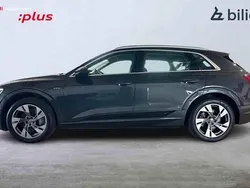 Grå Begagnad 2019 Audi e-tron SUV | 329 900 kr (Marknadspris)