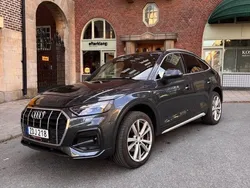 Grå Begagnad 2022 Audi Q5 Sportback Comfort SUV | 365 000 kr