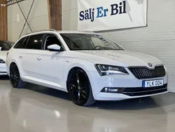 Vit Begagnad 2017 Skoda Superb LAURIN & KLEMENT Kombi | 199 800 kr (Bra pris)