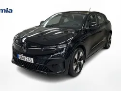 Svart Begagnad 2023 Renault Mégane Equilibre Halvkombi | 249 000 kr (Bra pris)