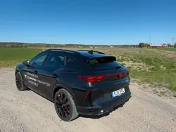 Svart Begagnad 2025 Cupra Formentor VZ SUV | 499 900 kr