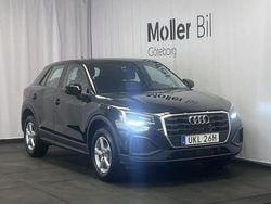 Svart (brilliantsvart) Ny 2025 Audi Q2 SUV | 269 900 kr (Superpris)