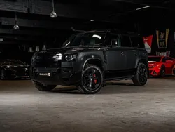 Begagnad 2023 Land Rover Defender SUV | 1 099 500 kr