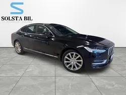 Svart Begagnad 2017 Volvo S90 Inscription Sedan | 299 900 kr (Marknadspris)