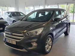 Grå Begagnad 2018 Ford Kuga Titanium SUV | 149 900 kr (Bra pris)