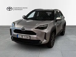 Silver Ny 2025 Toyota Yaris Cross Active SUV | 354 900 kr (Dyr)
