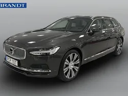 Grå Begagnad 2024 Volvo V90 Plus Kombi | 509 900 kr (Marknadspris)