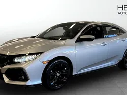 Silver Begagnad 2017 Honda Civic Sport Plus Halvkombi | 209 900 kr (Lite dyr)