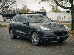 Svart Begagnad 2011 Porsche Cayenne S E-Hybrid SUV | 200 000 kr (Superpris)