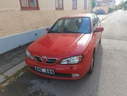 Röd Begagnad 2001 Nissan Primera Halvkombi | 5 000 kr