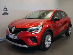 Röd Begagnad 2021 Renault Captur Zen SUV | 189 000 kr (Bra pris)