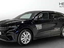 Svart Begagnad 2024 Renault Mégane Techno Halvkombi | 459 900 kr
