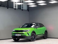 Grön Begagnad 2022 Opel Mokka-e Ultimate SUV | 209 900 kr (Marknadspris)