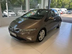 Grå Begagnad 2010 Honda Civic Halvkombi | 74 900 kr (Marknadspris)