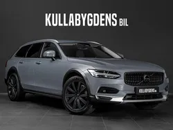 Grå Begagnad 2022 Volvo V90 CC Kombi | 429 000 kr (Marknadspris)