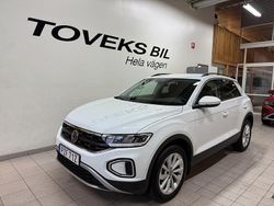 Vit (pure white) Begagnad 2024 VW T-Roc SUV | 254 900 kr (Bra pris)