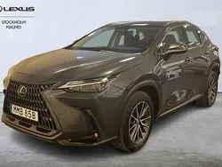 Grå Begagnad 2022 Lexus NX350h Business Edition SUV | 459 000 kr (Marknadspris)