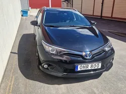 Toyota Auris Touring Sports
