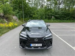 Svart Begagnad 2024 Lexus NX350h Business Edition SUV | 509 000 kr (Superpris)