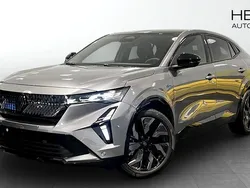 Grå (grey) Ny 2025 Renault Rafale Esprit Alpine SUV | 584 800 kr (Marknadspris)