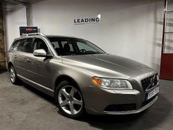 Ljusbrun Begagnad 2009 Volvo V70 Summum Kombi | 59 900 kr (Marknadspris)