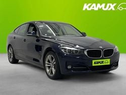 Blå Begagnad 2017 BMW 320 Halvkombi | 169 700 kr (Marknadspris)