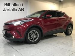 Röd Begagnad 2019 Toyota C-HR Edition SUV | 184 900 kr (Marknadspris)