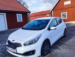 Begagnad 2018 Kia Ceed Halvkombi | 119 999 kr (Marknadspris)