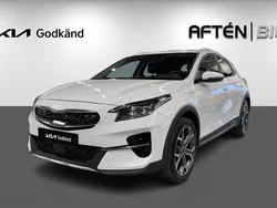 Vit (casa white) Begagnad 2022 Kia XCeed Advance SUV | 259 800 kr (Marknadspris)