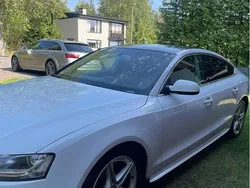 Vit Begagnad 2011 Audi A5 Sportback Comfort Halvkombi | 119 000 kr (Marknadspris)