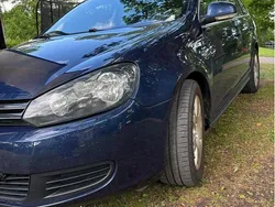 Blå Begagnad 2011 VW Golf VI Kombi | 50 000 kr (Bra pris)