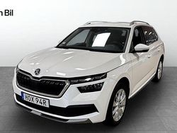 Vit Begagnad 2022 Skoda Kamiq Style SUV | 229 900 kr (Marknadspris)