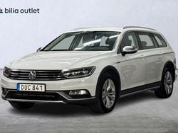 Vit Begagnad 2018 VW Passat Alltrack Kombi | 174 900 kr (Bra pris)