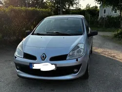 Grå Begagnad 2007 Renault Clio R.S. Halvkombi | 19 000 kr (Bra pris)
