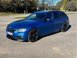 Blå Begagnad 2013 BMW 320 M Sport Kombi | 199 900 kr