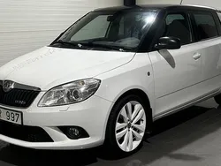 Vit Begagnad 2010 Skoda Fabia RS Halvkombi | 79 900 kr (Marknadspris)