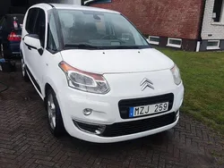 Vit Begagnad 2012 Citroën C3 Picasso Minibuss | 40 000 kr
