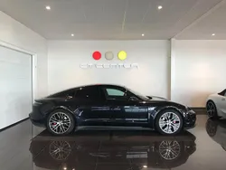 Svart Begagnad 2022 Porsche Taycan 4S Sedan | 699 000 kr (Superpris)