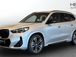 Grå Begagnad 2023 BMW iX1 M Sport SUV | 589 700 kr (Dyr)